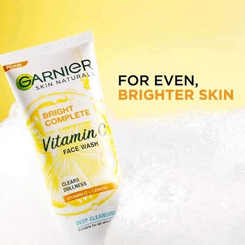 Garnier Skin Active Bright Complete Vitamin C Face Wash, 50ml
