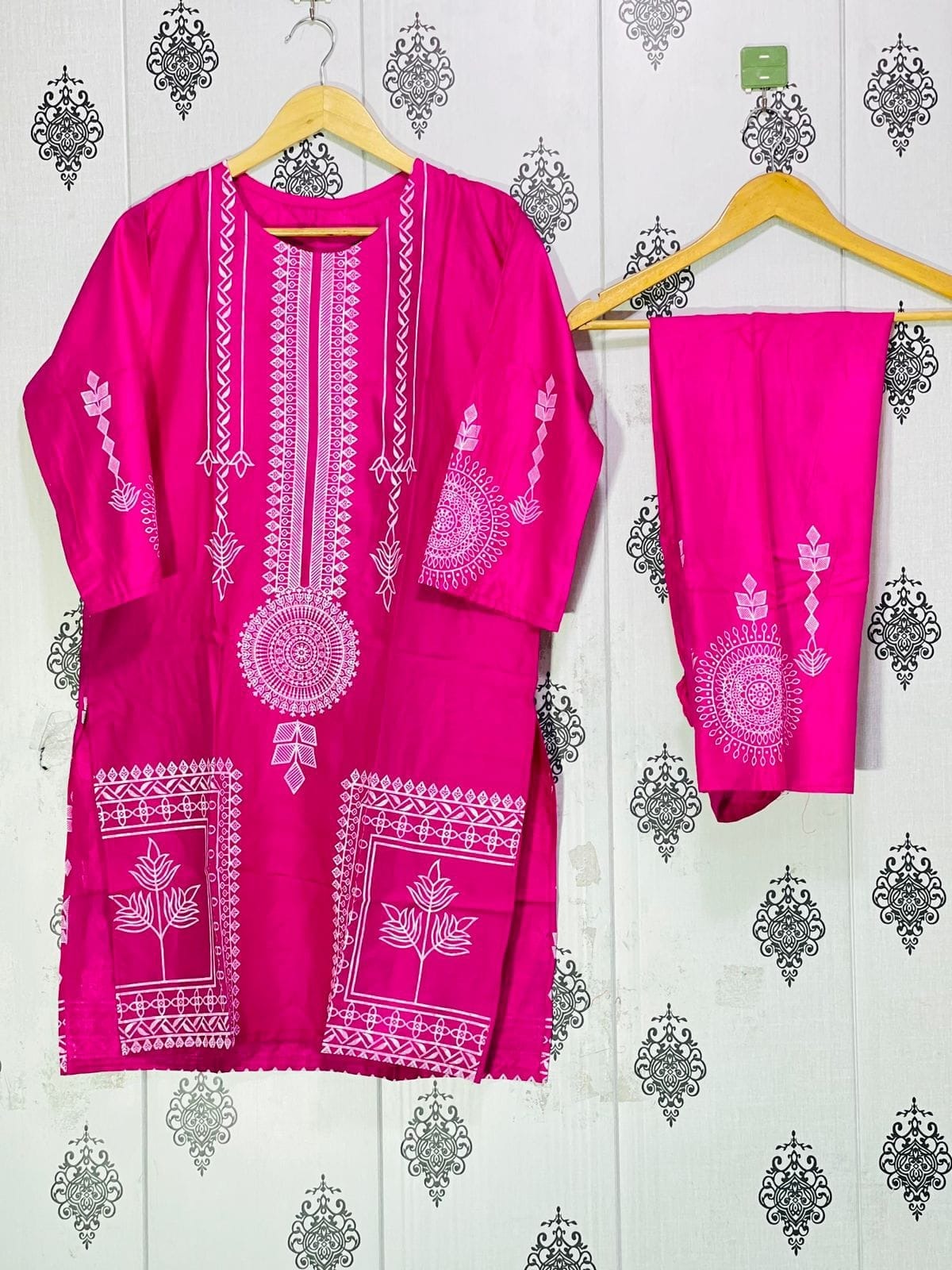 New stylish collection 3D printed stitched 2pc suit for girls