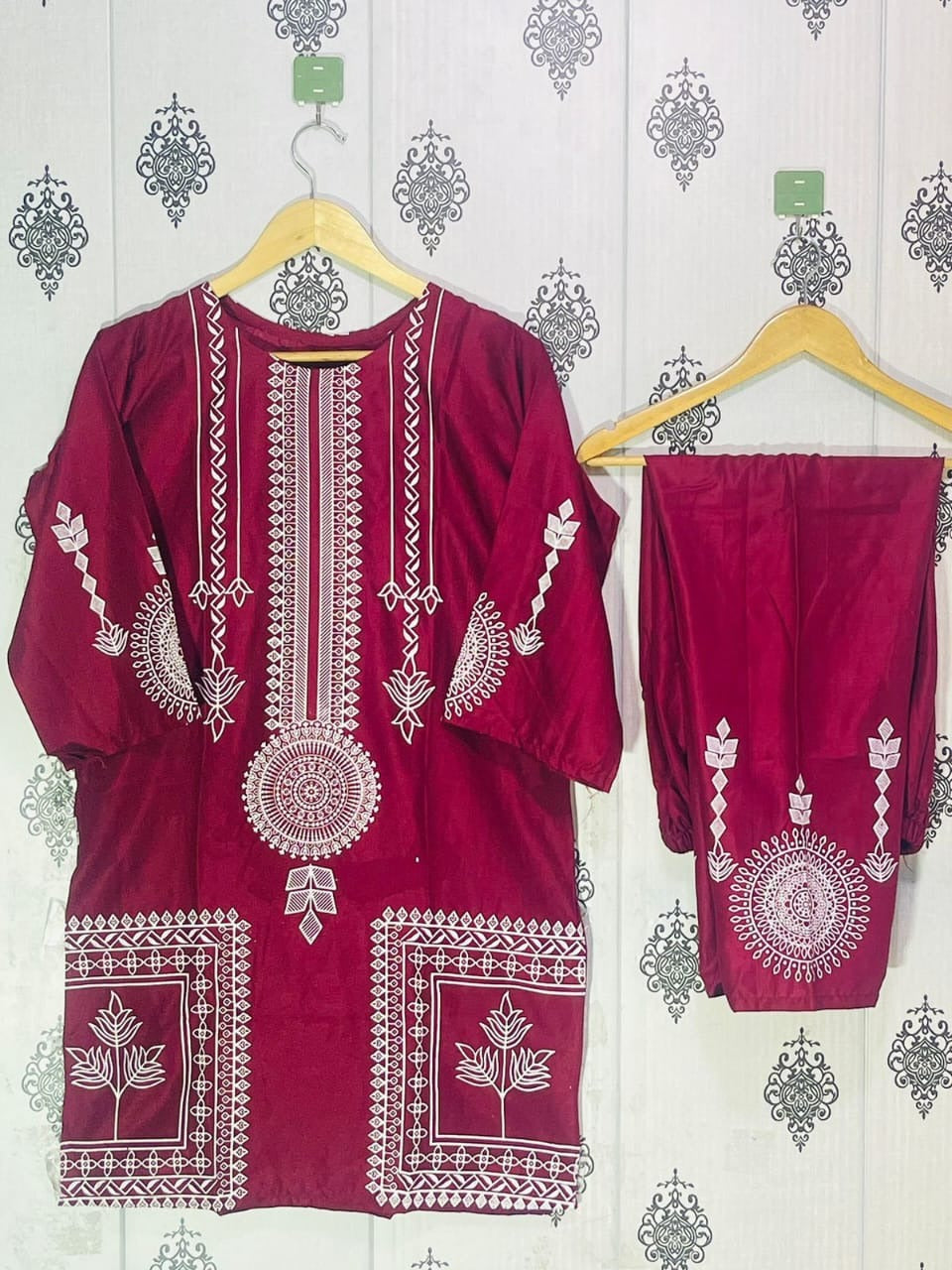 New stylish collection 3D printed stitched 2pc suit for girls