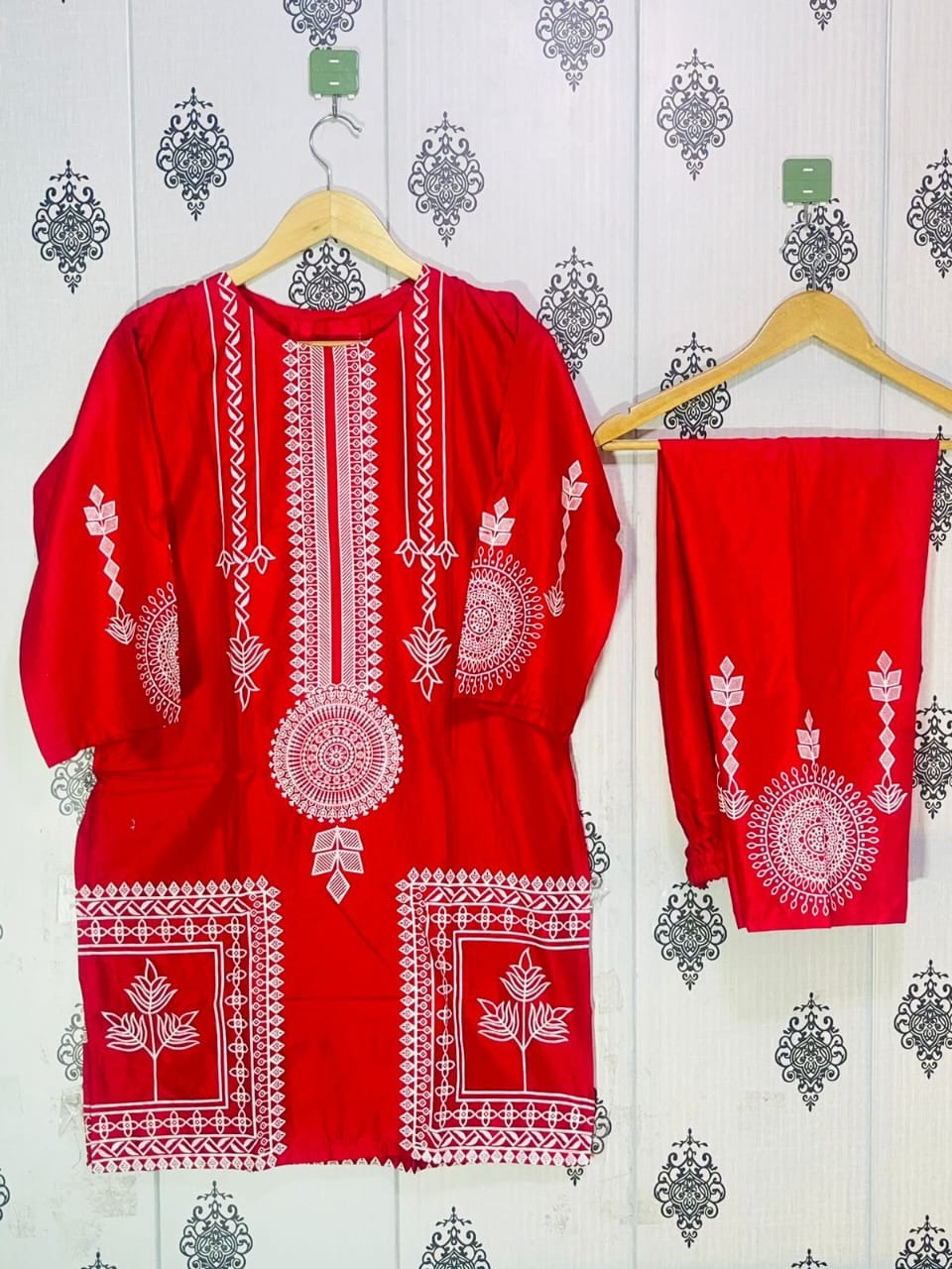 New stylish collection 3D printed stitched 2pc suit for girls