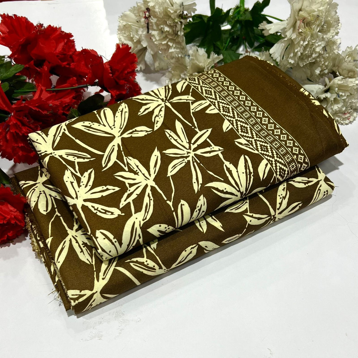 Well various Digital Print Cotton 2pc Suit
